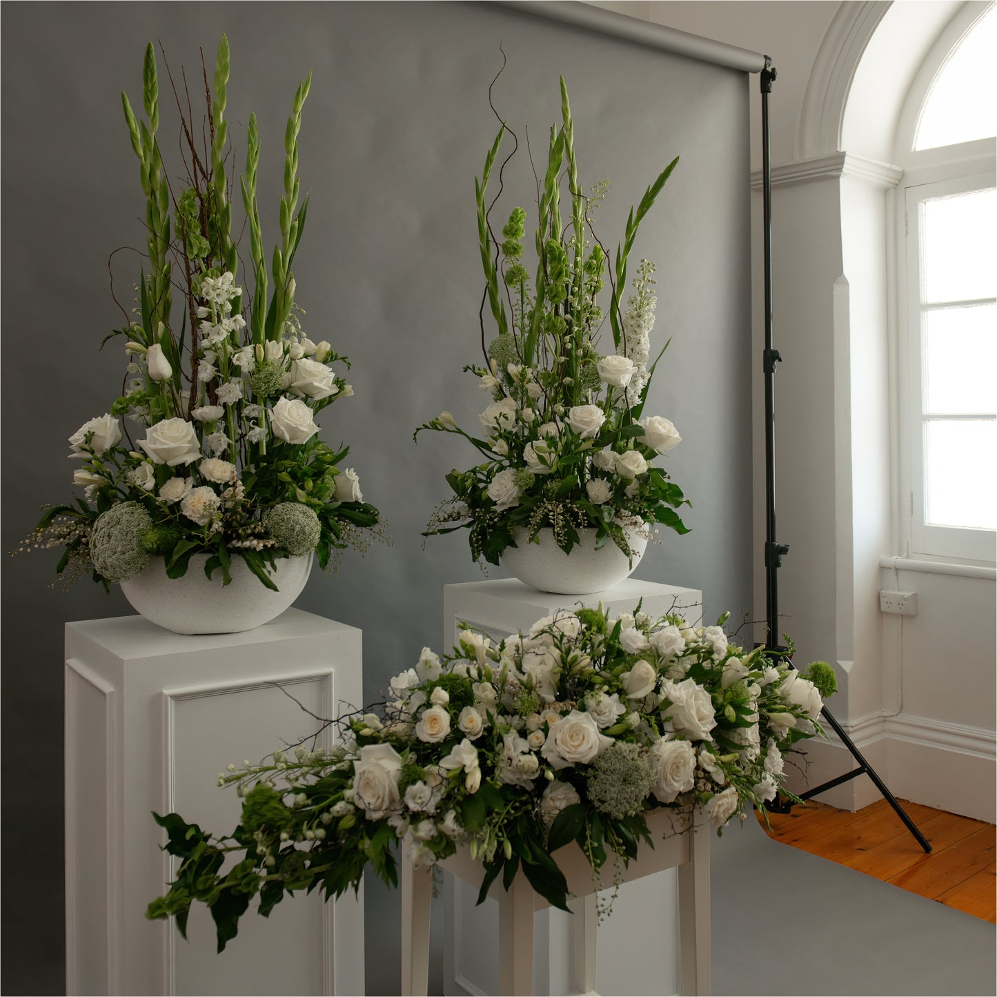 White Arrangement & Spray Bundle