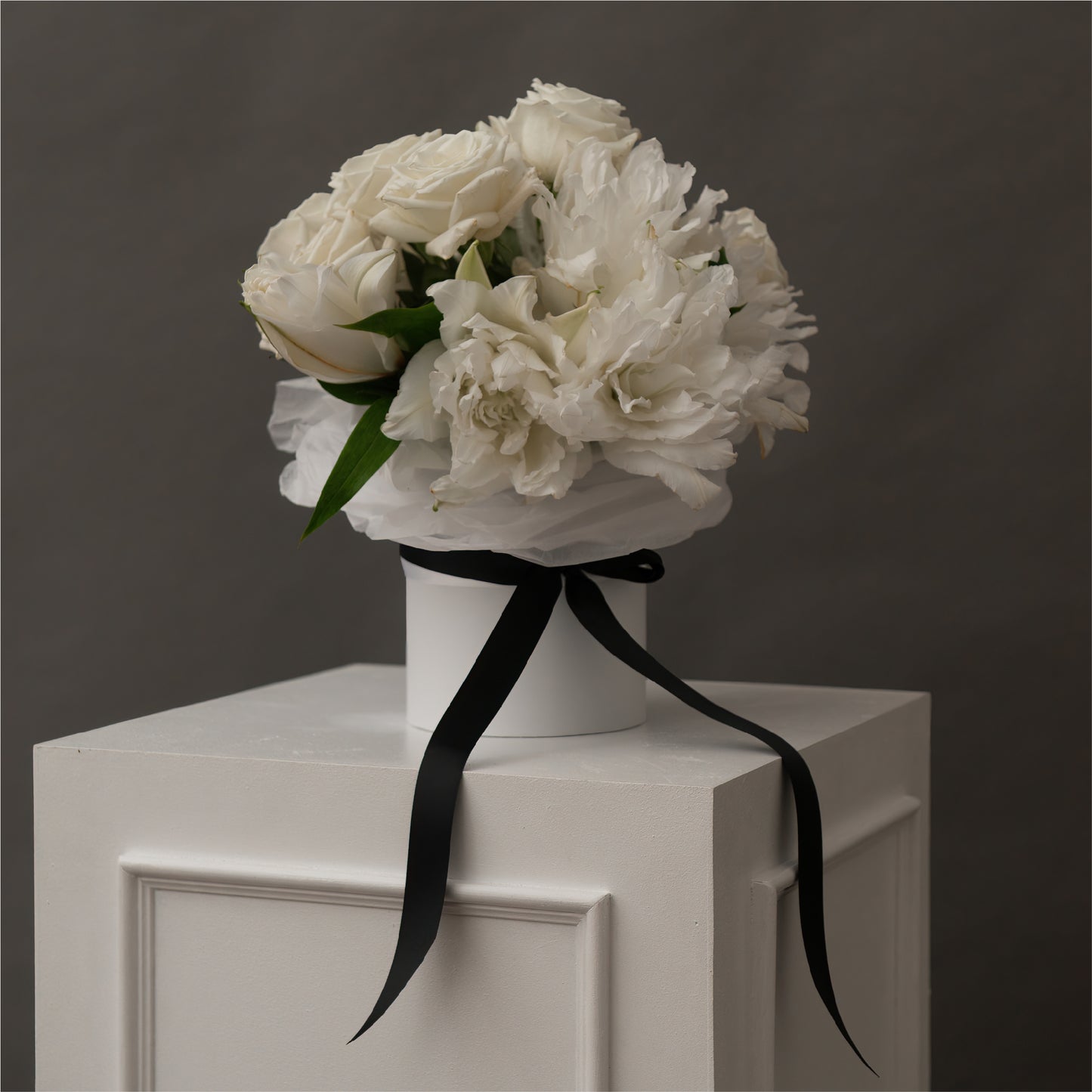 Lilies & Roses Duo Bouquet in a Hatbox
